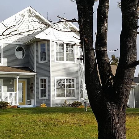 20 Acre Woods Bed And Breakfast Ingonish Buitenkant foto